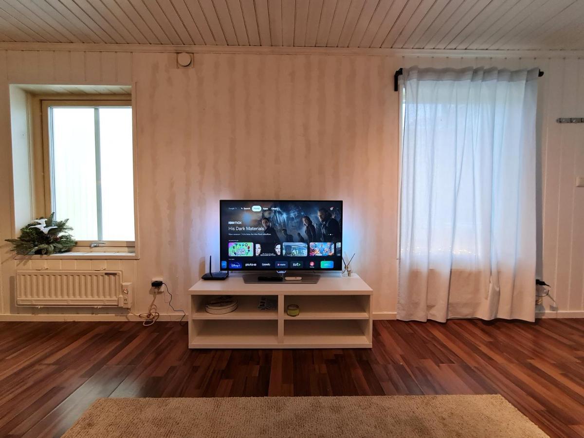 Cozy Apartment In The City Center Of Strömstad Esterno foto